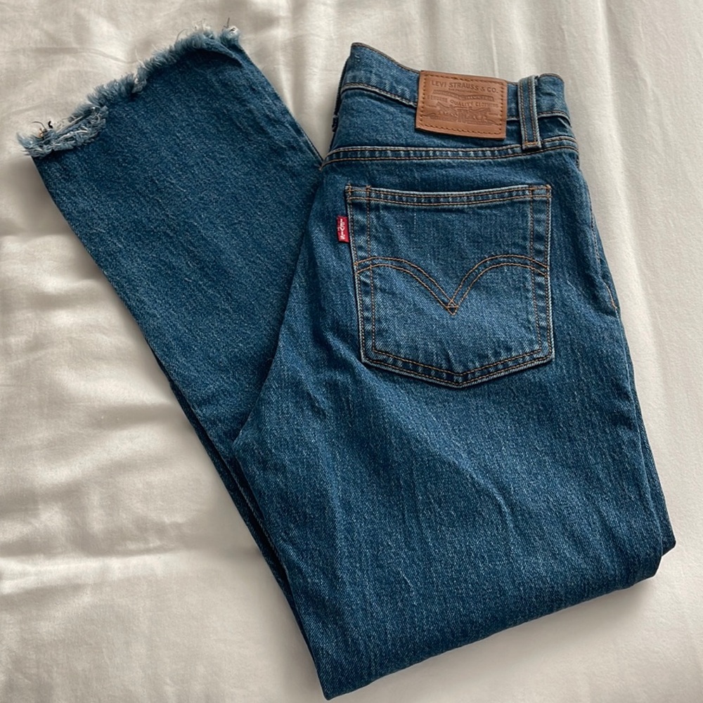 Levis Wedgie Straight Jeans